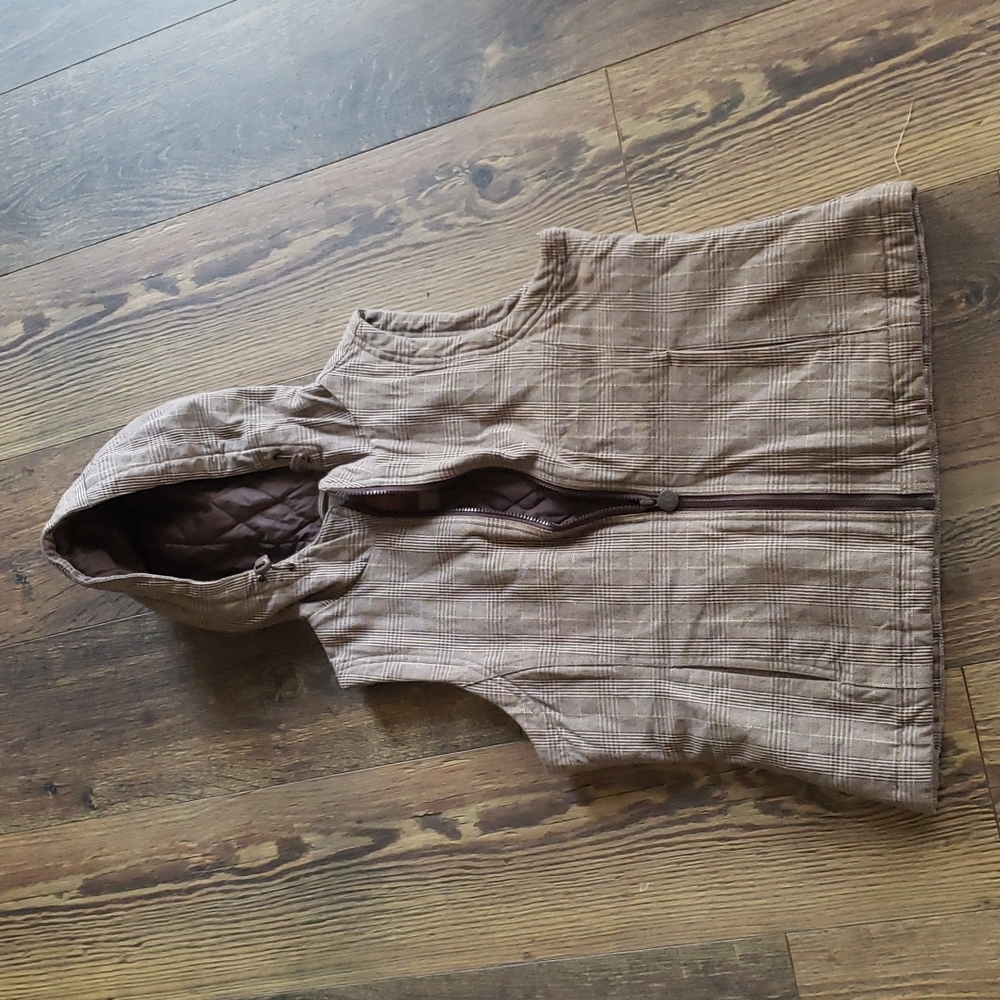 Outback Brown Vest, medium